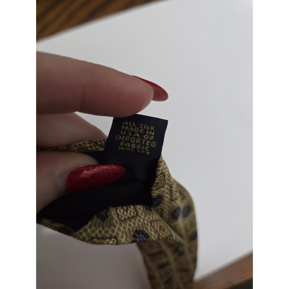Chaps Ralph Lauren All Silk Tie Gold Blue Medallion Geometric Floral NOS - Picture 7 of 8